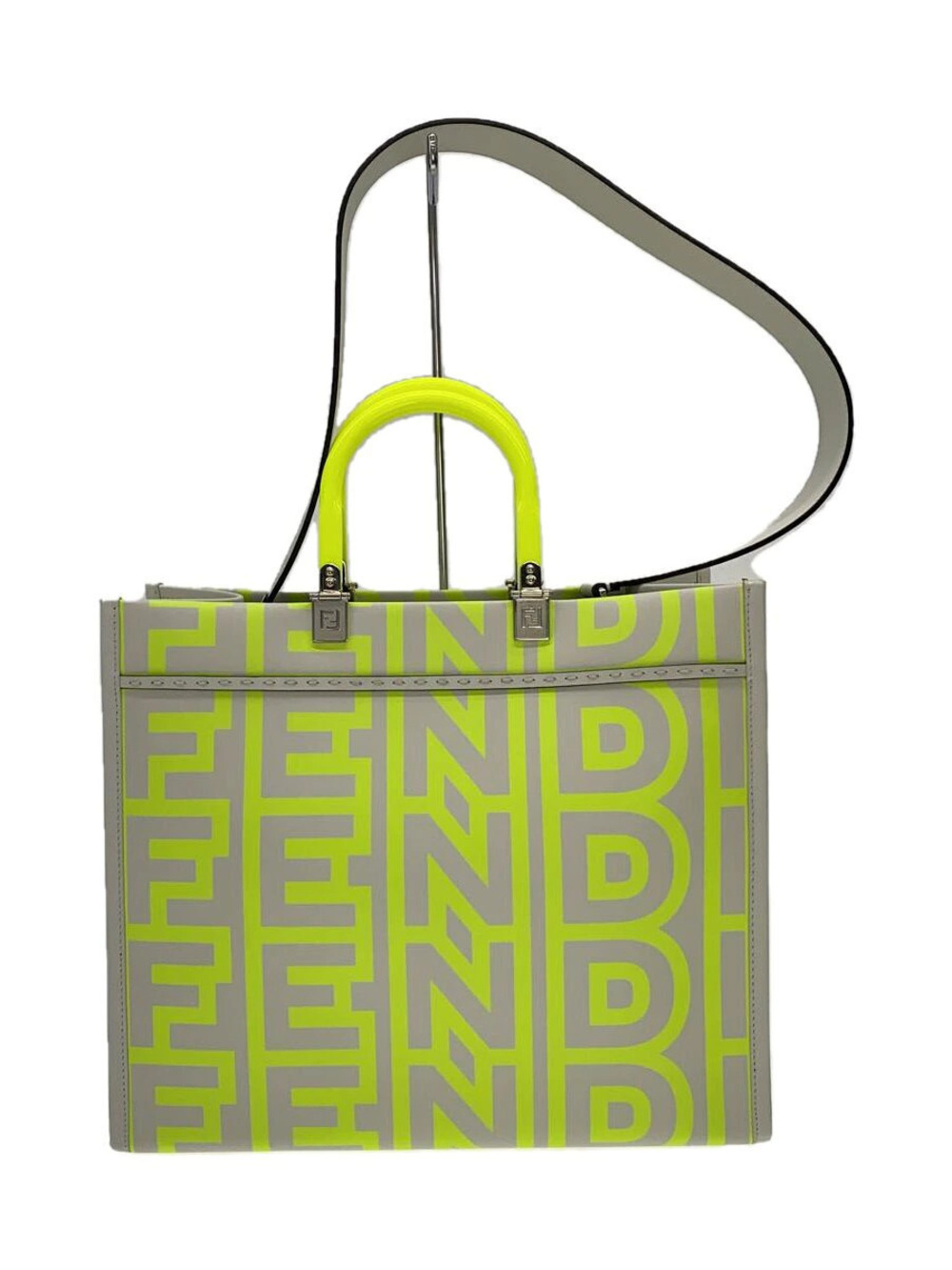 Fendi Shoulder Bag White